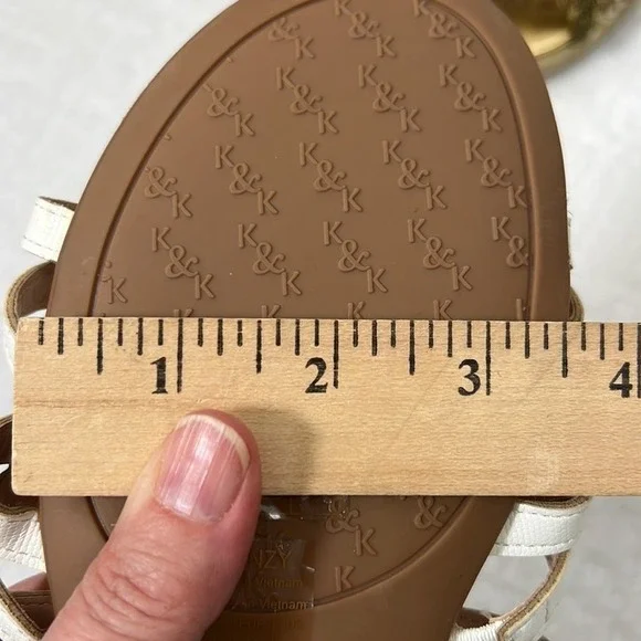 New! Kelly & Katie Kenzy white cushion slide on sandals low block heel size 10 - Picture 9 of 9